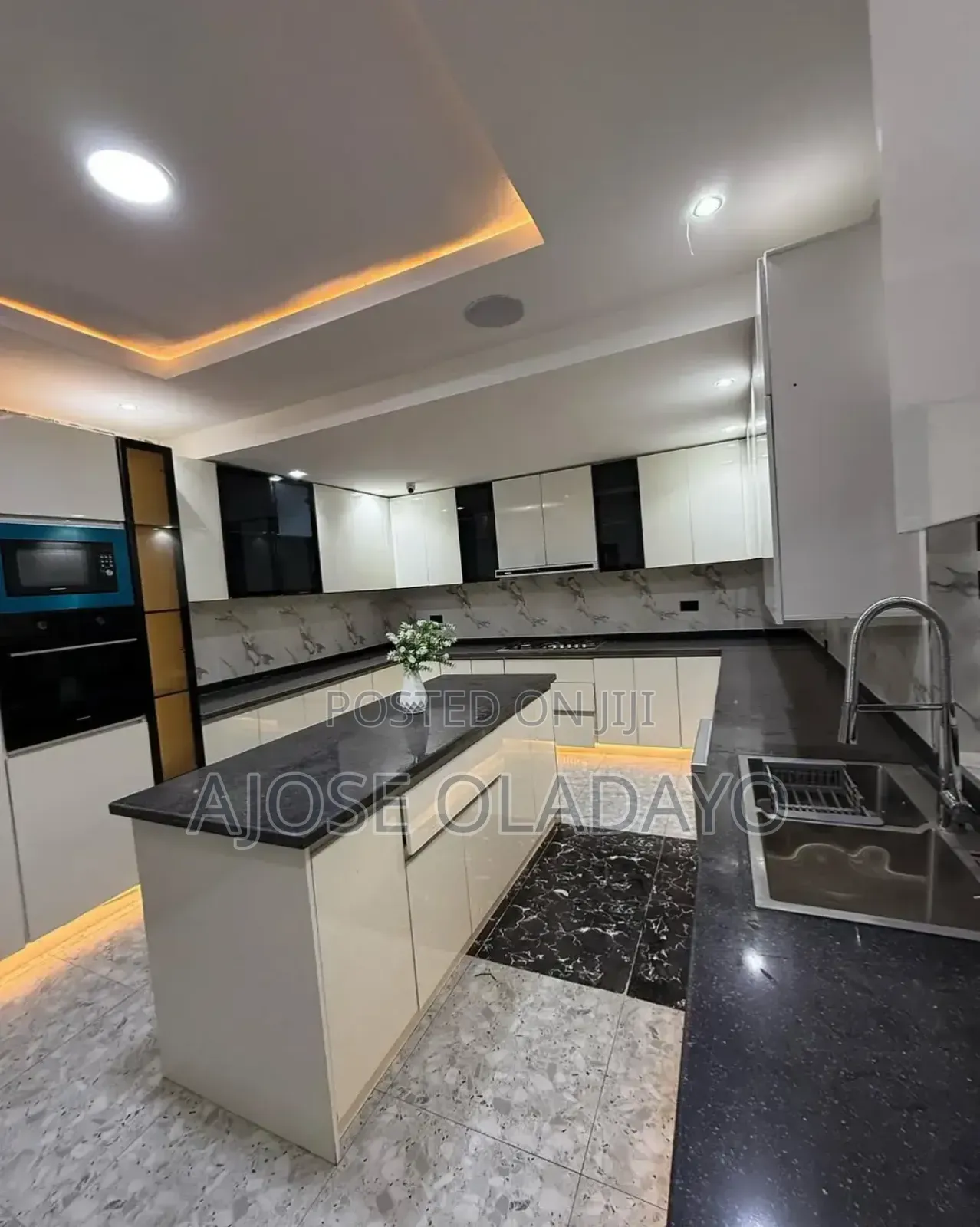 Luxury Kitchen Cabinets