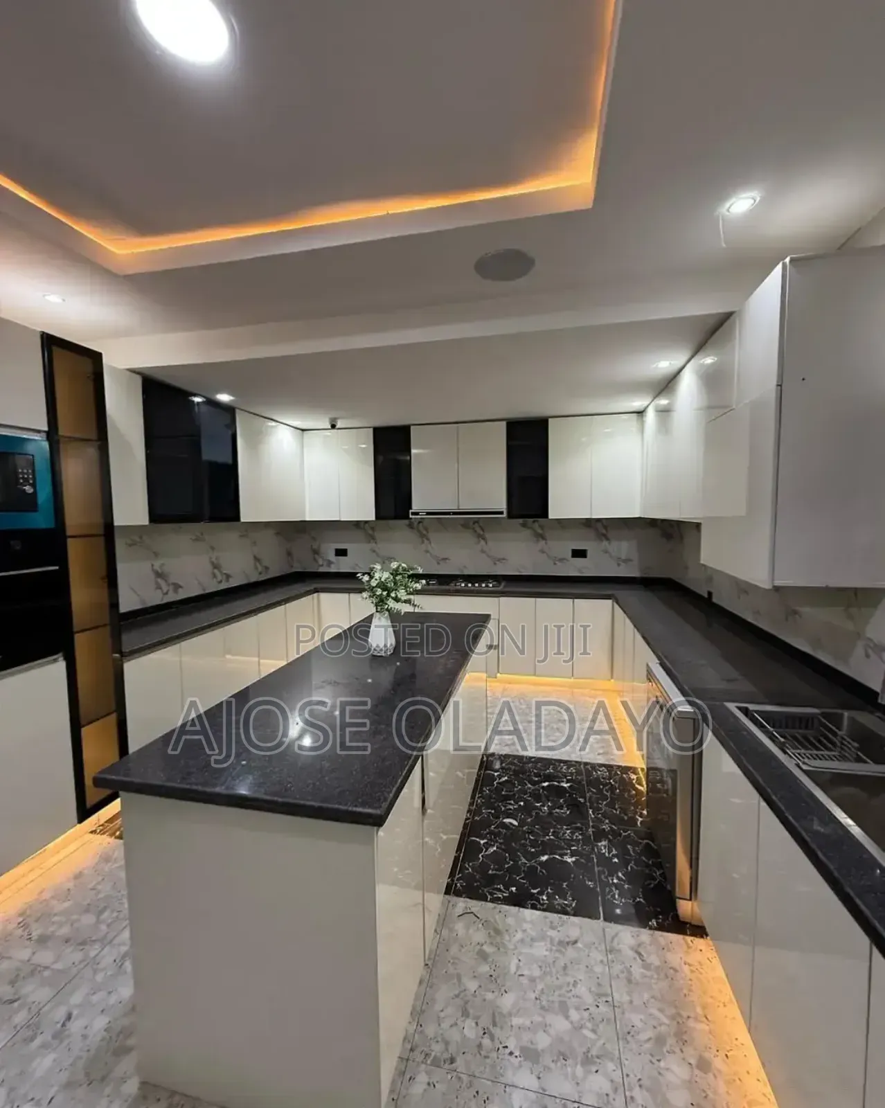 Luxury Kitchen Cabinets