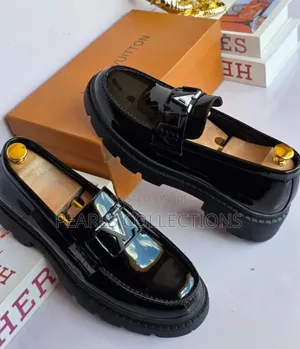 Original Lv Shiny Skin Shoes