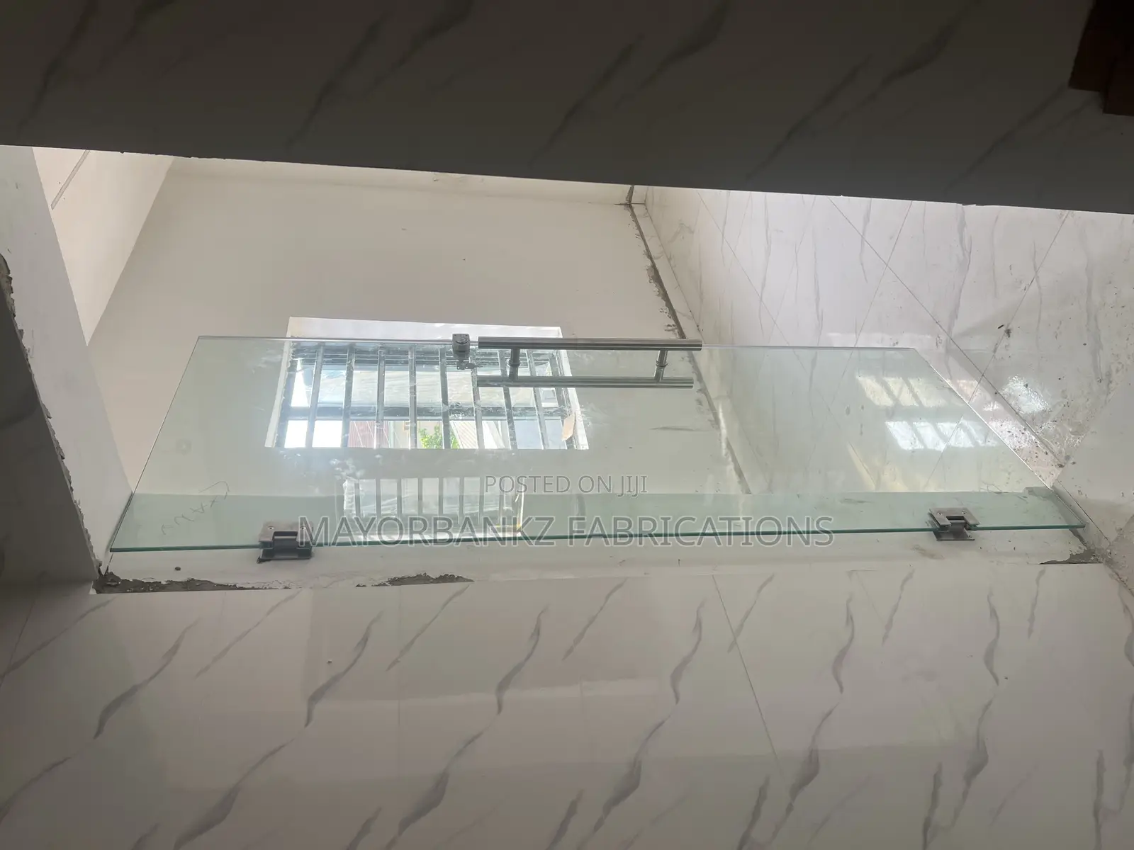 Frameless Entrance Door