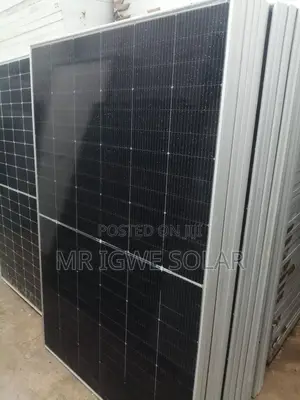 Jinko 600 Watts Panel