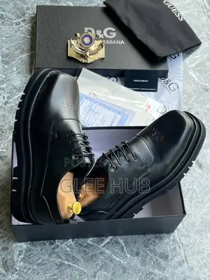 D G Matte Laced Shoes