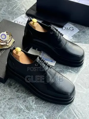 D G Matte Laced Shoes