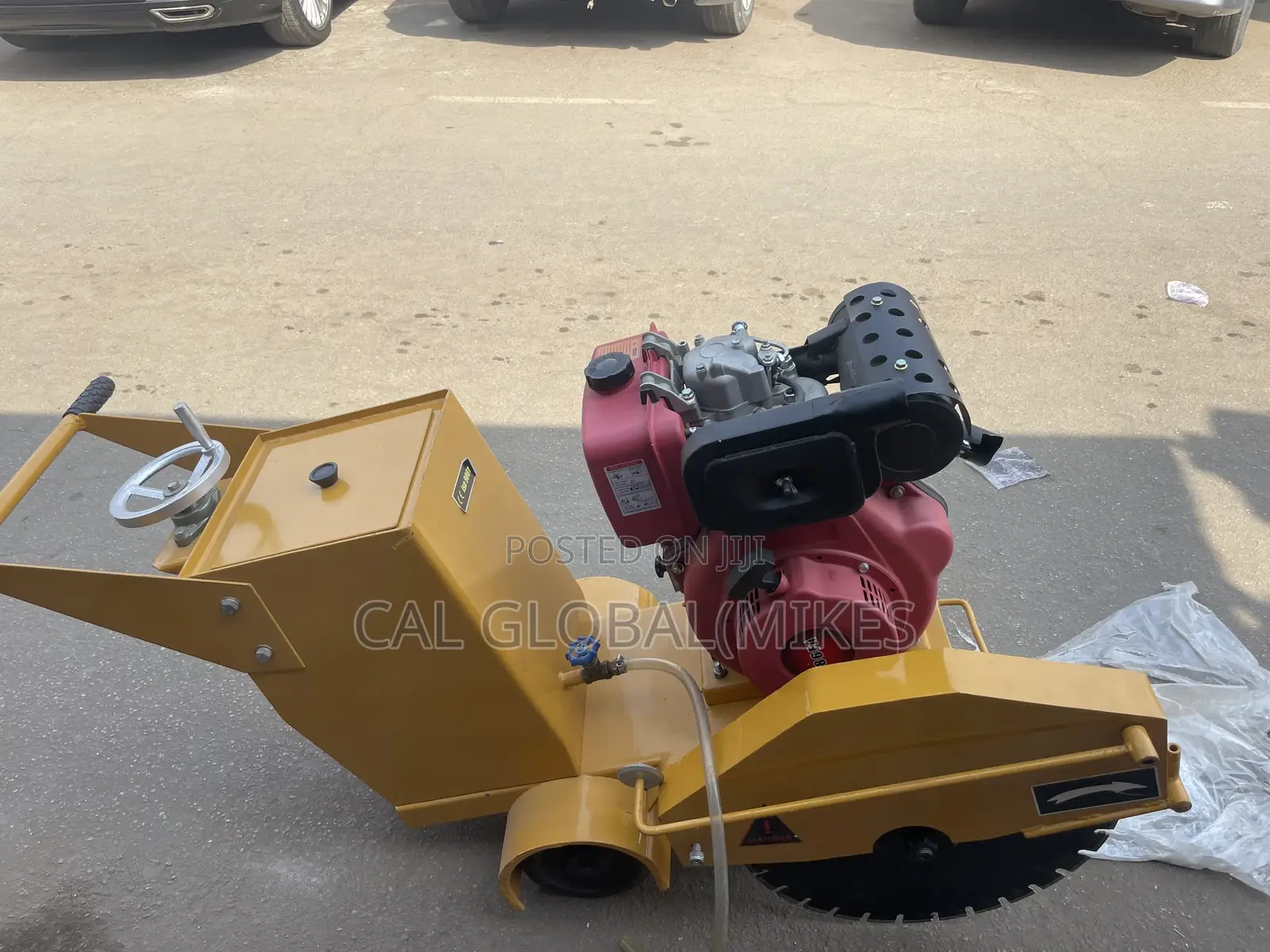 18” Asphalt Cutter