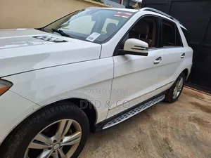 Mercedes-Benz M Class ML350 4MATIC 4dr SUV AWD (3.5L 6cyl 7A) 2015
