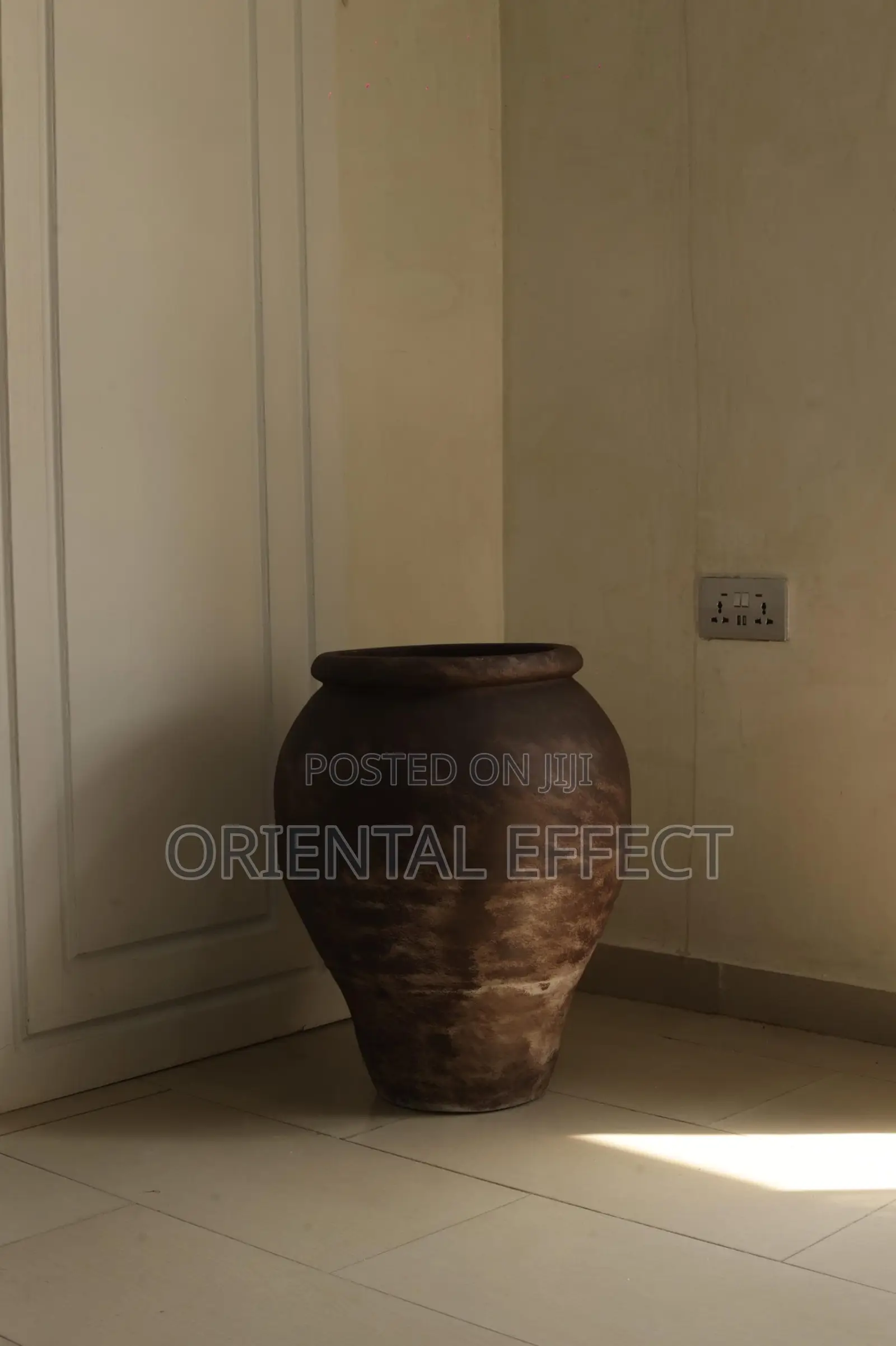 Pithari Pot (Smoked Brown)