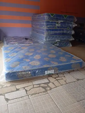 Incredible Quality 6 by 6 by 8 Mattress. Free Delivery