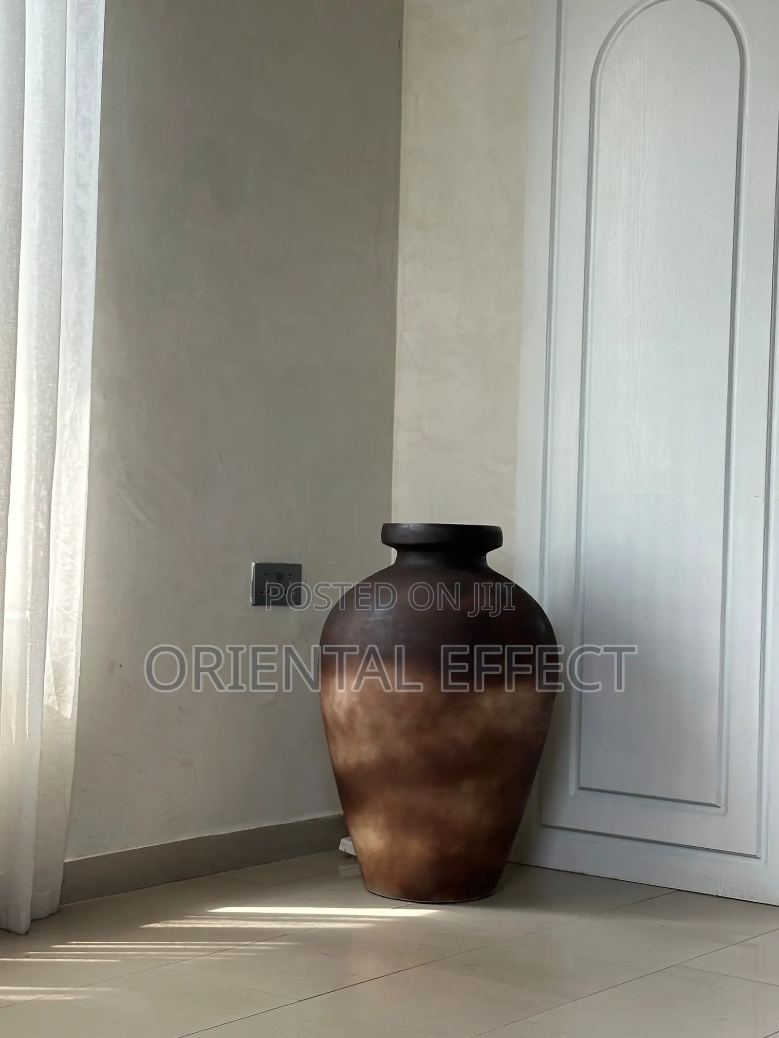 Onasis Pot (Smoked Brown)