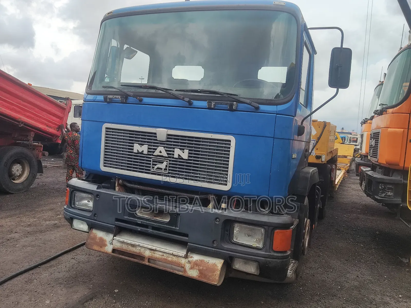 Low Bed Truck