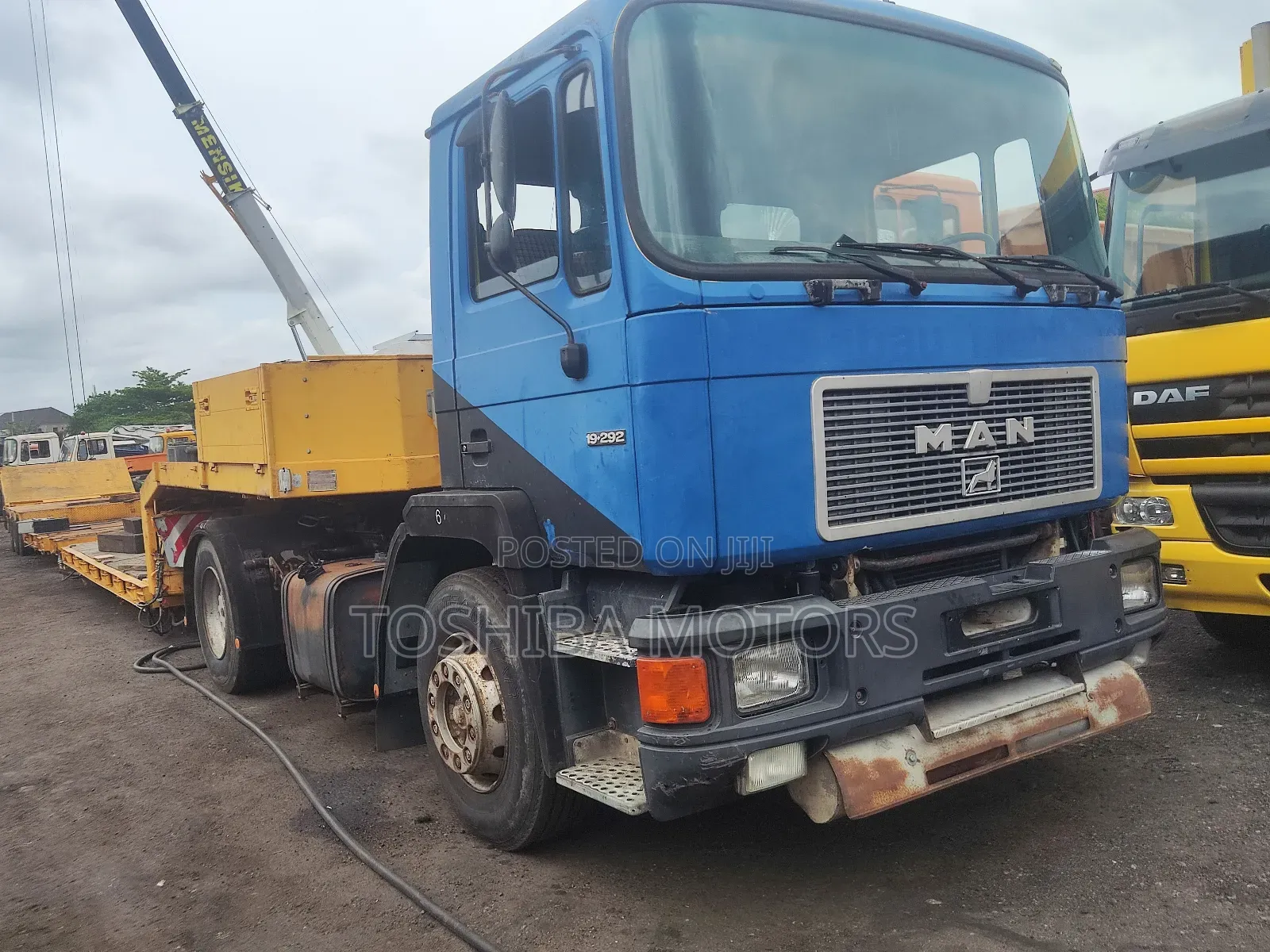 Low Bed Truck
