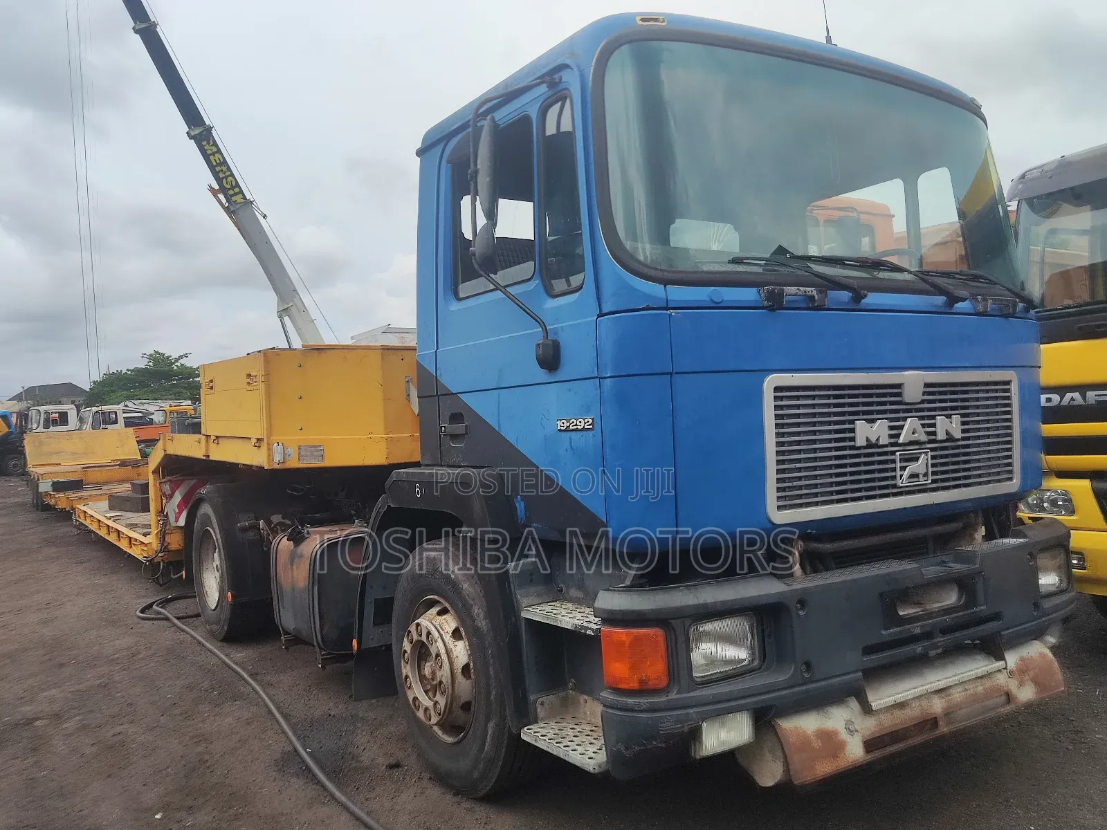 Low Bed Truck