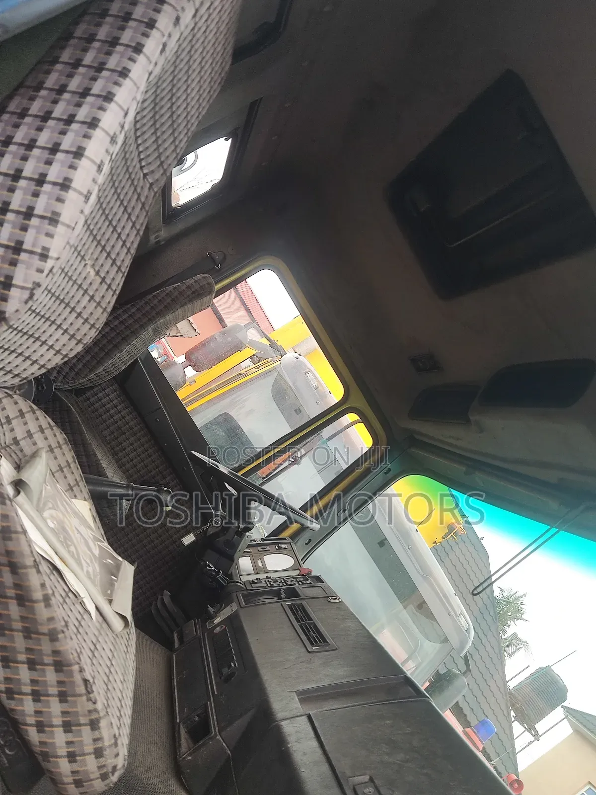 Low Bed Truck