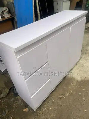 4 Feet Cabinet