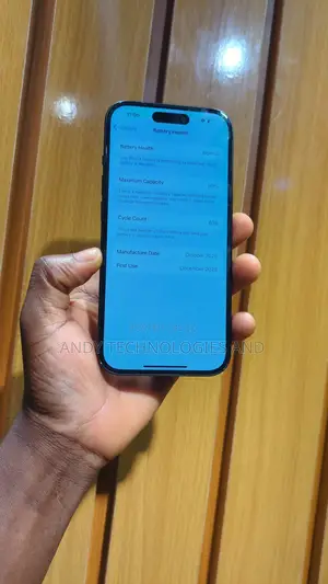 Apple iPhone 15 128 GB Gray