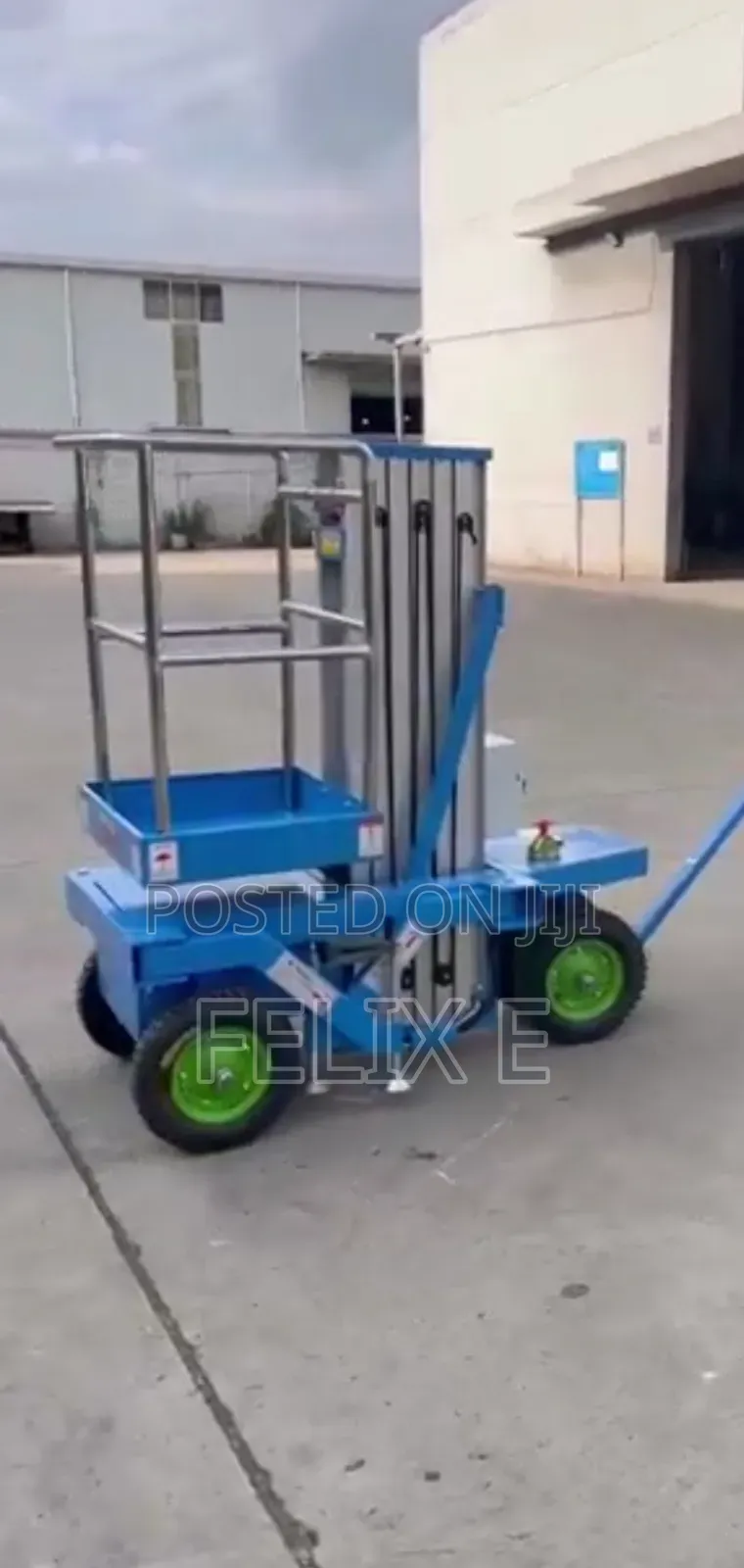 Heavy Duty Electric Step Lift