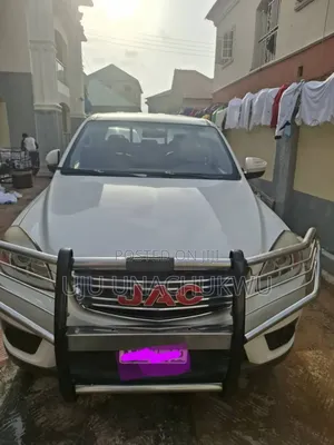 Photo - Hilux Jac T6 4 Wheel Drive With a/C in a Very Good Condition