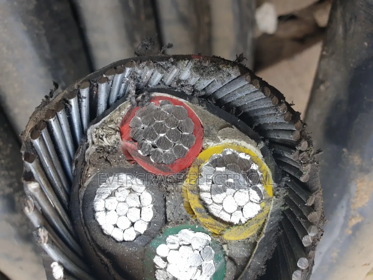 150mm 4core Armoured Aluminium Cable.