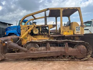 Photo - Cat Bulldozer D7h - Foreign Use - New Arrival