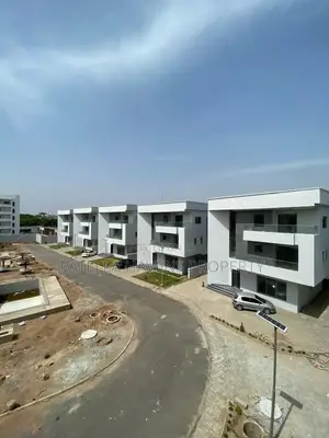 5bdrm Duplex in Jabi for sale