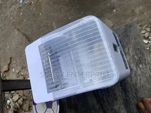 Ice Cube Maker