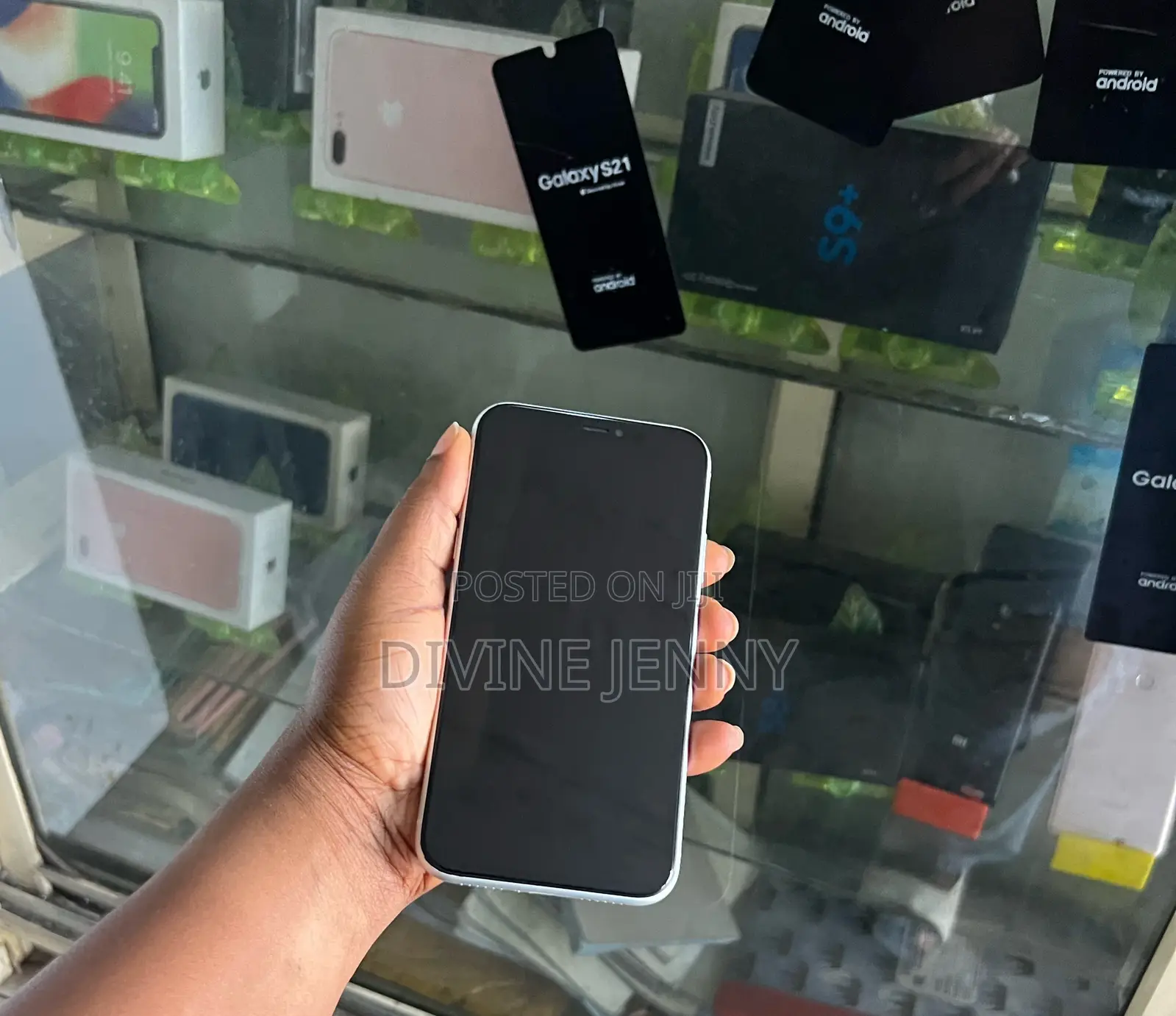 Apple iPhone 11 64 GB White