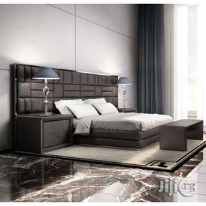 Ceaser Leather Upholstered Bed 4.5by 6