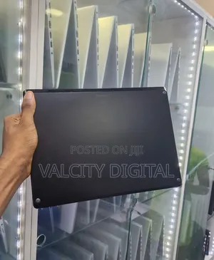 Laptop Microsoft Surface Laptop 5 16GB Intel Core i7 SSD 512GB