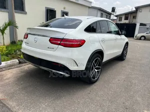 Mercedes-Benz GLE-Class 2016 White