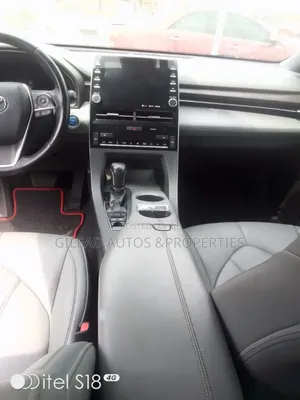Toyota Avalon XLE FWD Sedan (3.5L V6 8A) 2019 Gray