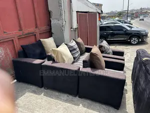 A Strong and Durable Living Room Sofa, 7 Seater