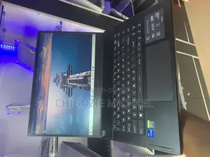 Laptop MSI Stealth GS77 32GB Intel Core I7 SSD 1T