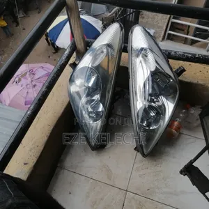 Set Headlight Es330 2006