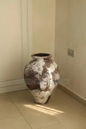 Ampora Pot (Mocha Rustic)