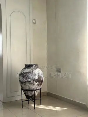 Ampora Pot (Mocha Rustic)