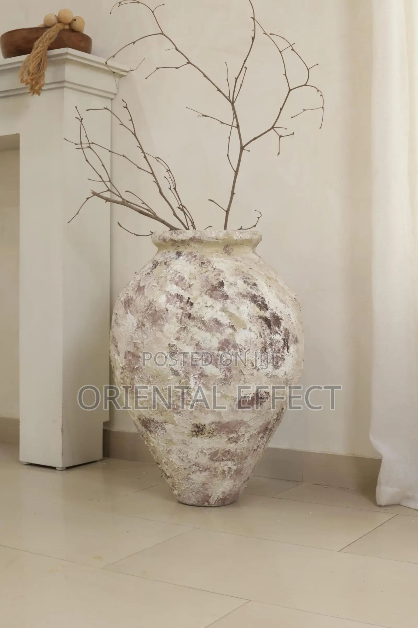 Ampora Pot (Textured Rustic)