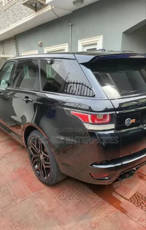 Land Rover Discovery 2016 Black