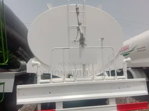Truck Water Tanker Howo