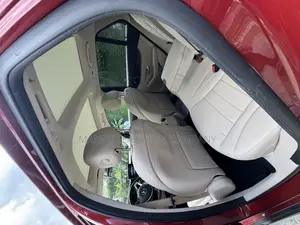 Mercedes-Benz GLC-Class 2019 Red