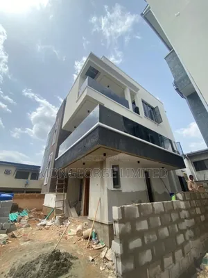 6bdrm Duplex in Ikeja for sale