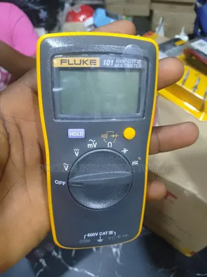 Fluke 101 Digital Multimeter