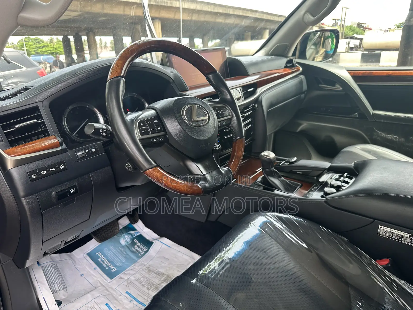 Lexus LX 2017 Black