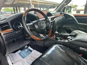Lexus LX 2017 Black