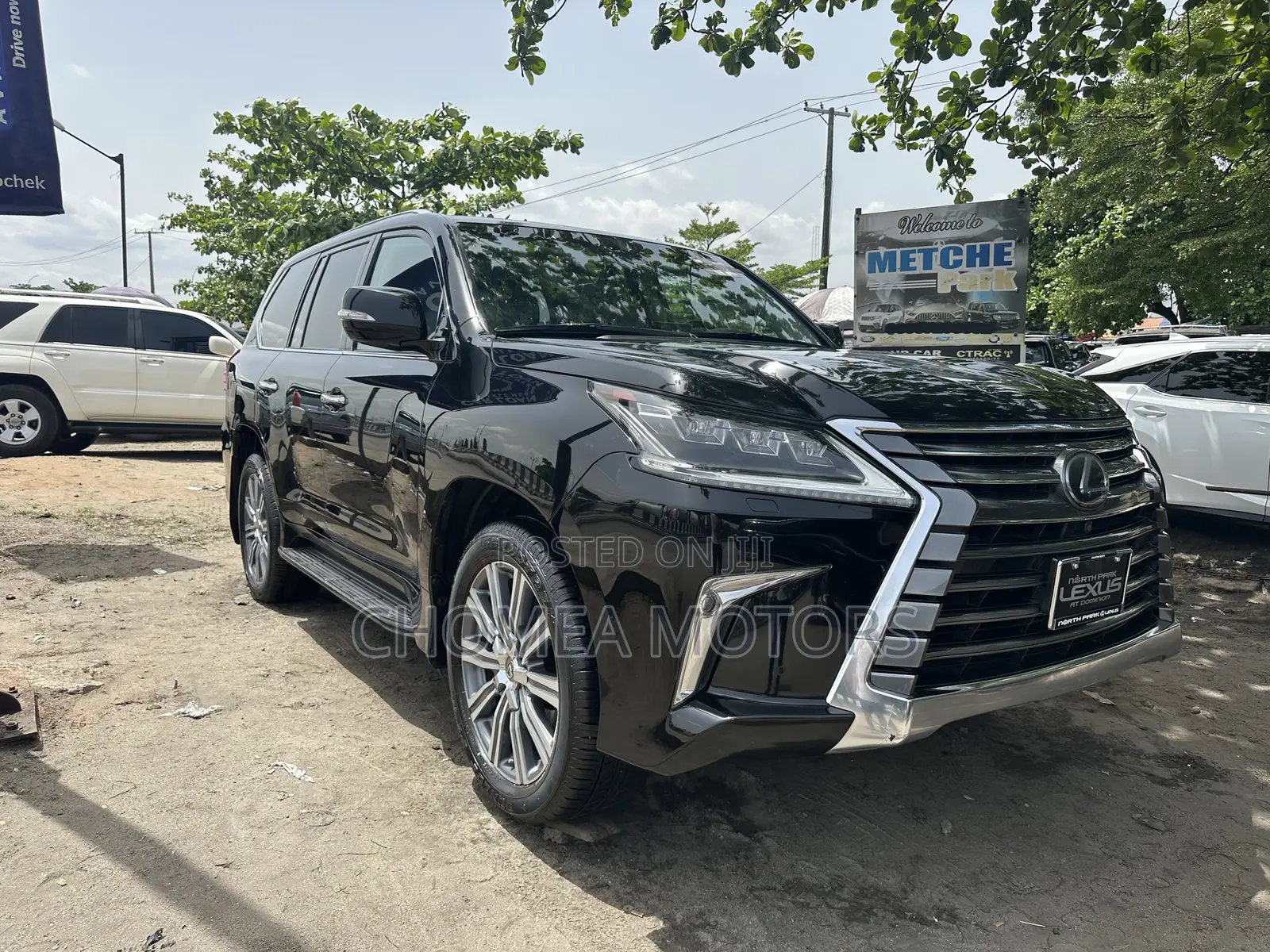 Lexus LX 2017 Black