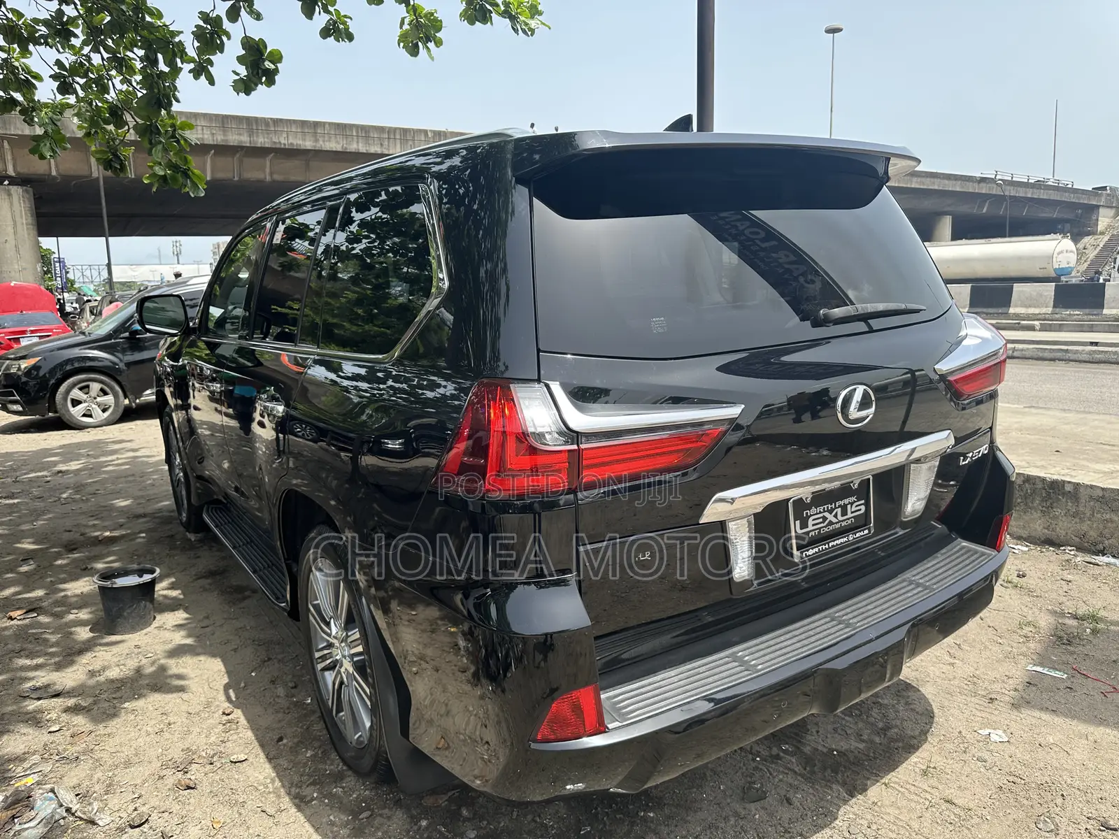 Lexus LX 2017 Black