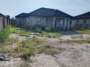 Furnished 3bdrm Bungalow in Macaulay, Ikorodu for sale
