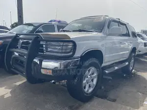 Toyota 4-Runner 2001 White