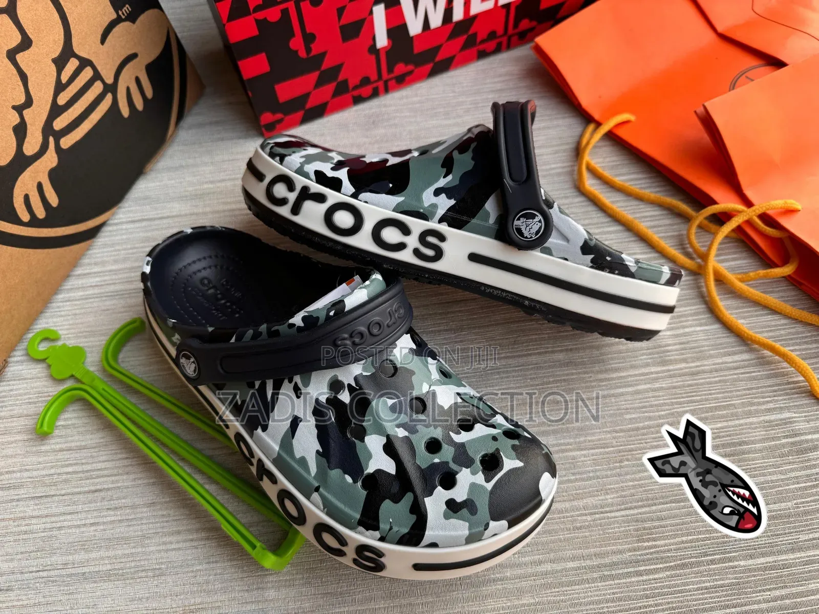 Full Road Crocs