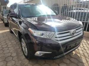 Toyota Highlander Limited 3.5l 4WD 2013 Burgundy