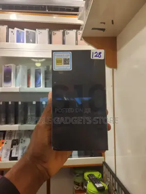 New Samsung Galaxy S10e 128 GB