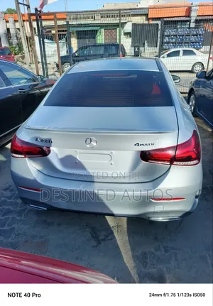 Mercedes-Benz A-Class Base A 220 AWD 4MATIC 2020 Silver